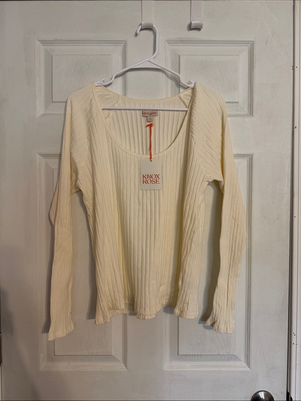 Knox Rose Ivory Ribbed Long-Sleeve Scoop Neck Top